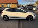 2021 Volkswagen Polo thumbnail 15