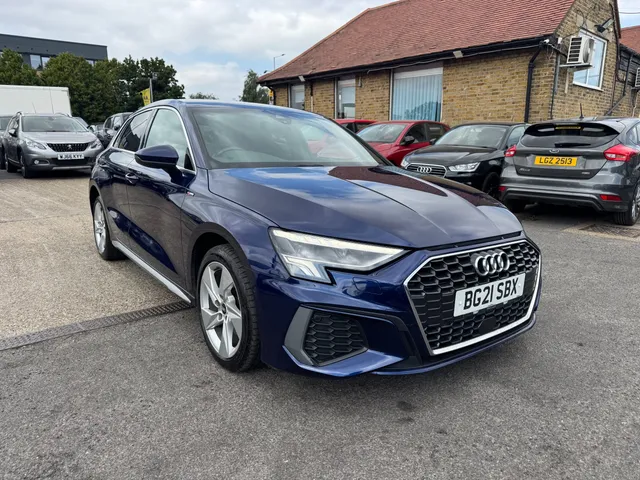 2021 Audi A3 — photo 4