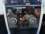 2022 Land Rover Discovery Sport thumbnail 35