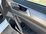 2018 Volkswagen Golf thumbnail 32
