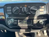 2012 Volkswagen up! thumbnail 26