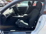 2017 BMW 1 Series thumbnail 37