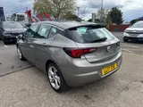 2017 Vauxhall Astra thumbnail 10