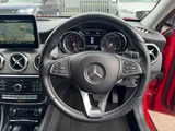 2017 Mercedes-Benz GLA thumbnail 19