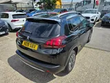 2019 Peugeot 2008 thumbnail 12