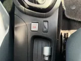 2015 Renault Clio thumbnail 21