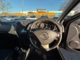2014 Dacia Sandero thumbnail 18
