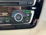 2017 BMW 3 Series thumbnail 34