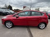 2015 Ford Fiesta thumbnail 9