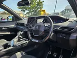 2019 Peugeot 3008 thumbnail 33