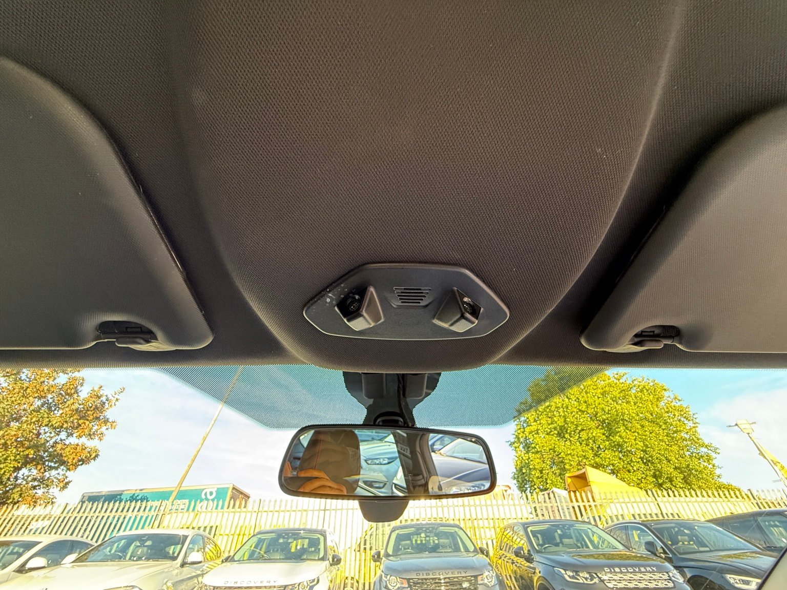 2016 Ford Focus thumbnail 35