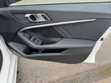 2020 BMW 1 Series thumbnail 36