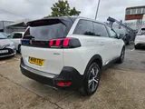 2018 Peugeot 5008 thumbnail 13
