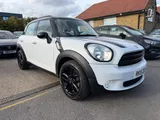 2015 Mini Countryman thumbnail 2