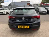 2019 Vauxhall Astra thumbnail 10