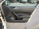 2023 Volkswagen Polo thumbnail 20