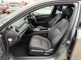2019 Honda Civic thumbnail 14