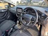 2018 Ford Fiesta thumbnail 23