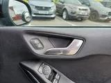 2018 Ford Fiesta thumbnail 27