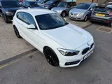 2017 BMW 1 Series thumbnail 1