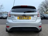 2015 Ford Fiesta thumbnail 12