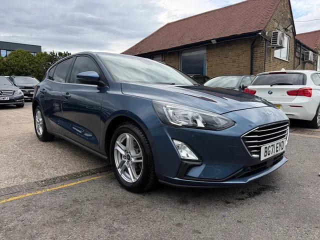 2021 Ford Focus — photo 3