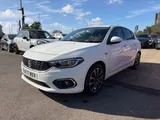 2017 Fiat Tipo thumbnail 2