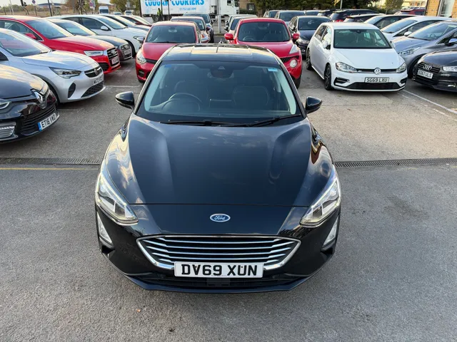 2019 Ford Focus — photo 4
