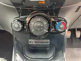 2015 Ford Fiesta thumbnail 26
