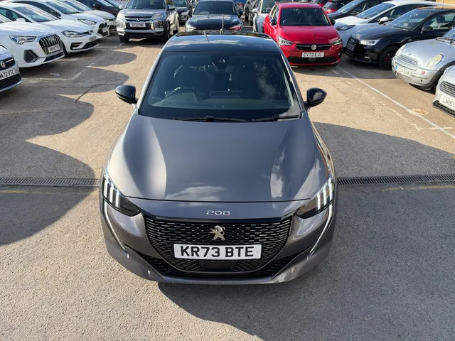 2023 Peugeot 208 — photo 3