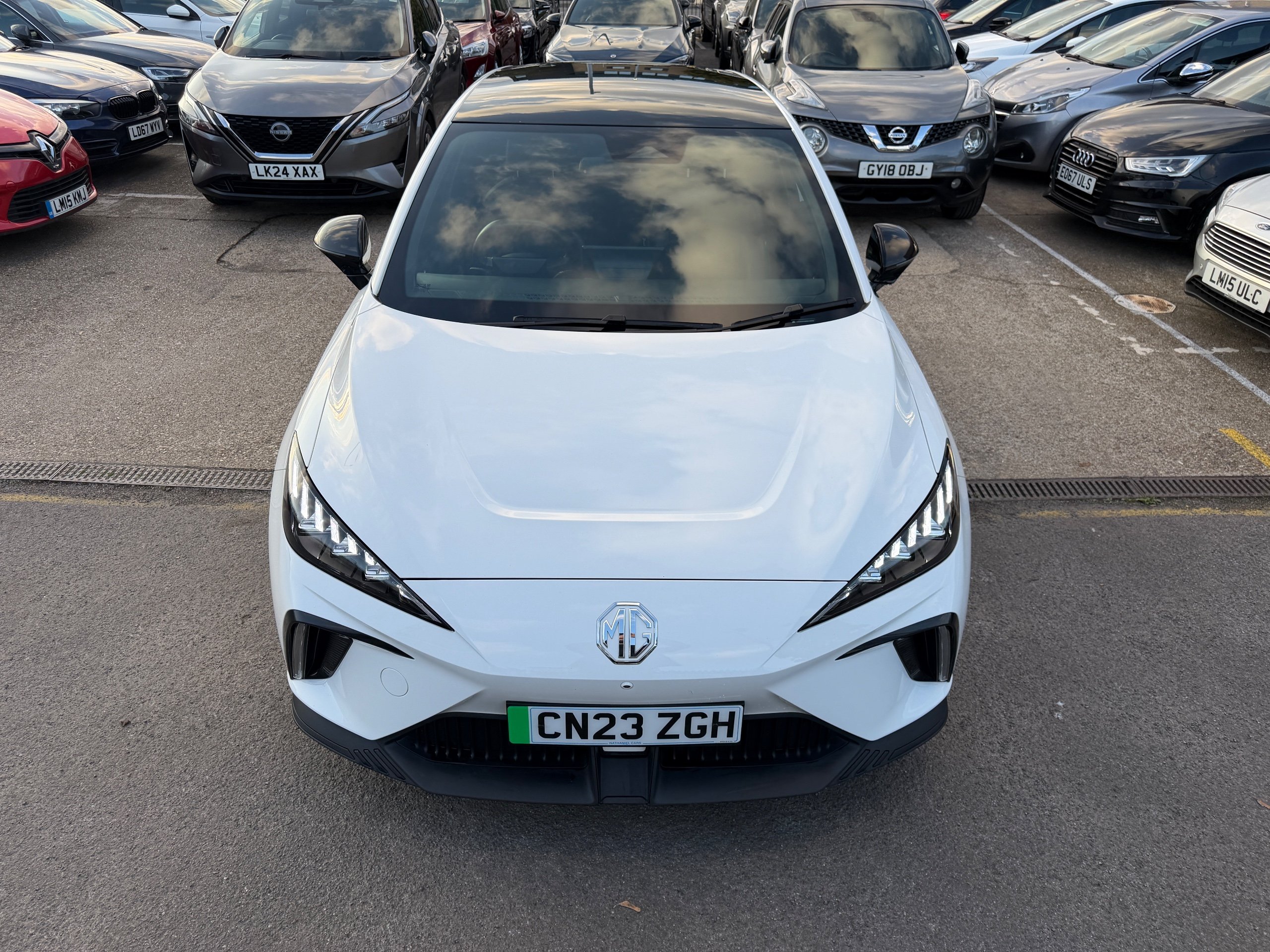 2023 MG MG4 — photo 4