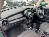 2020 Mini Hatch thumbnail 42