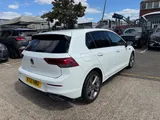 2021 Volkswagen Golf thumbnail 8