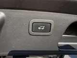 2018 Jaguar E-Pace thumbnail 57