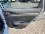 2017 Honda Civic thumbnail 41