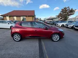2017 Renault Clio thumbnail 13