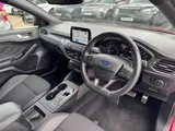 2019 Ford Focus thumbnail 25