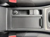 2016 Volkswagen Golf thumbnail 28