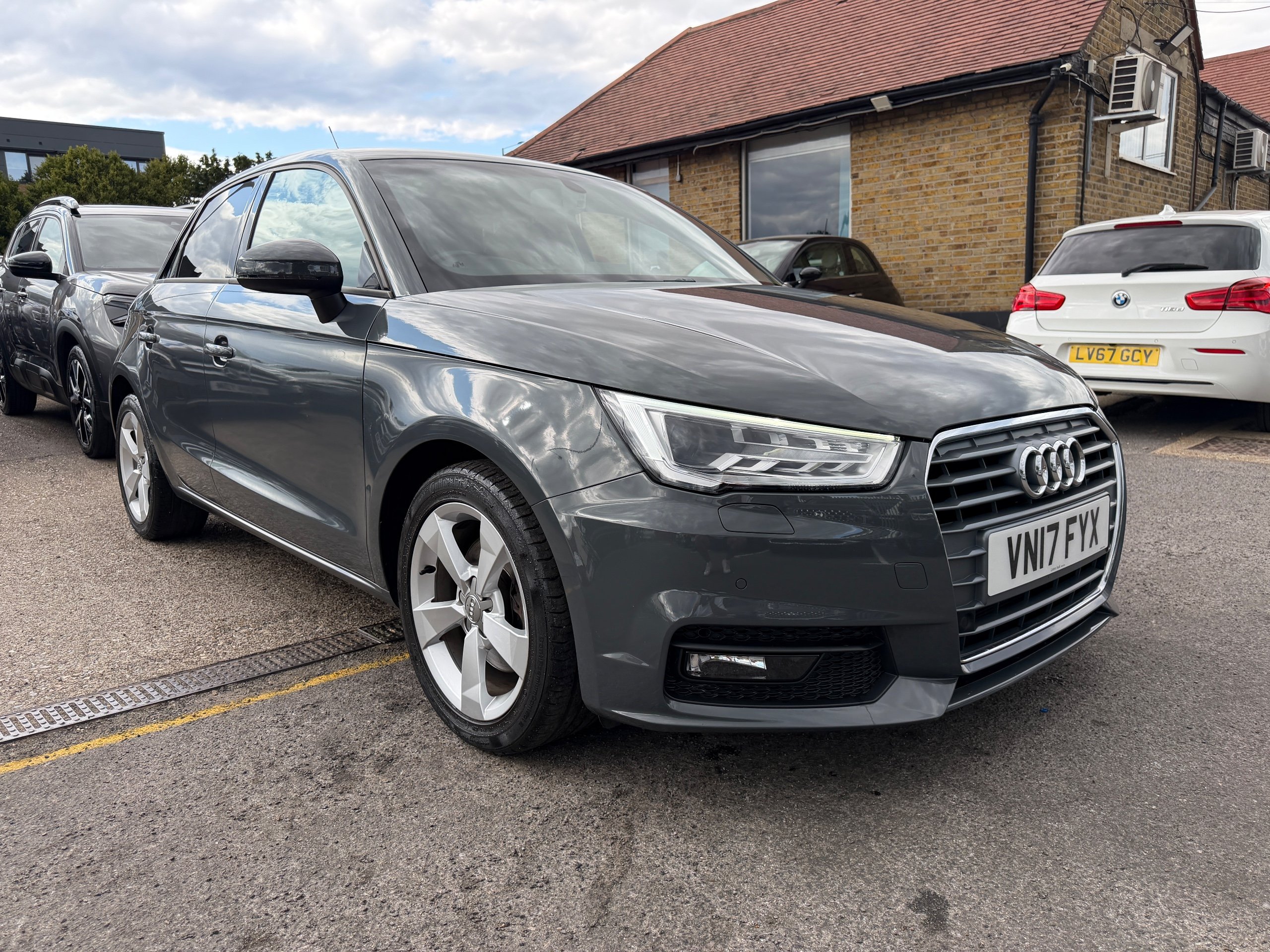 Audi A1