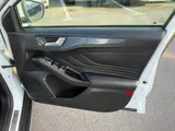 2019 Ford Focus thumbnail 43
