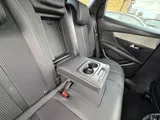 2023 Peugeot 3008 thumbnail 33