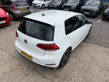 2019 Volkswagen Golf thumbnail 10