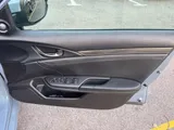 2017 Honda Civic thumbnail 42