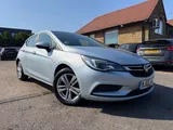 2016 Vauxhall Astra thumbnail 1