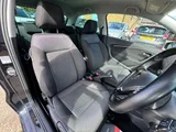 2016 Volkswagen Polo thumbnail 29