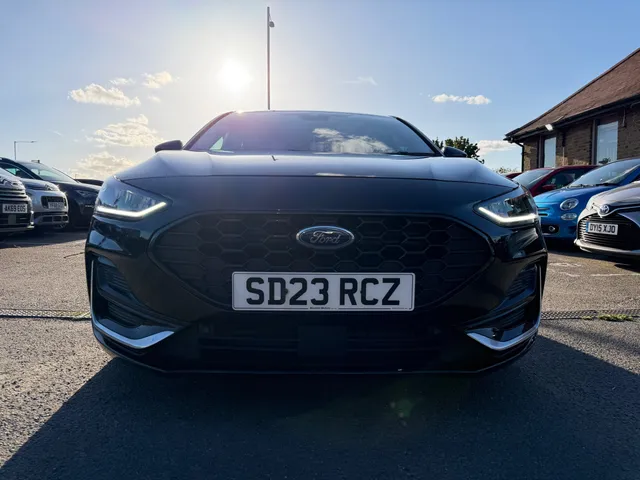 2023 Ford Focus — photo 4