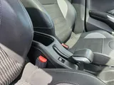 2019 Peugeot 2008 thumbnail 39