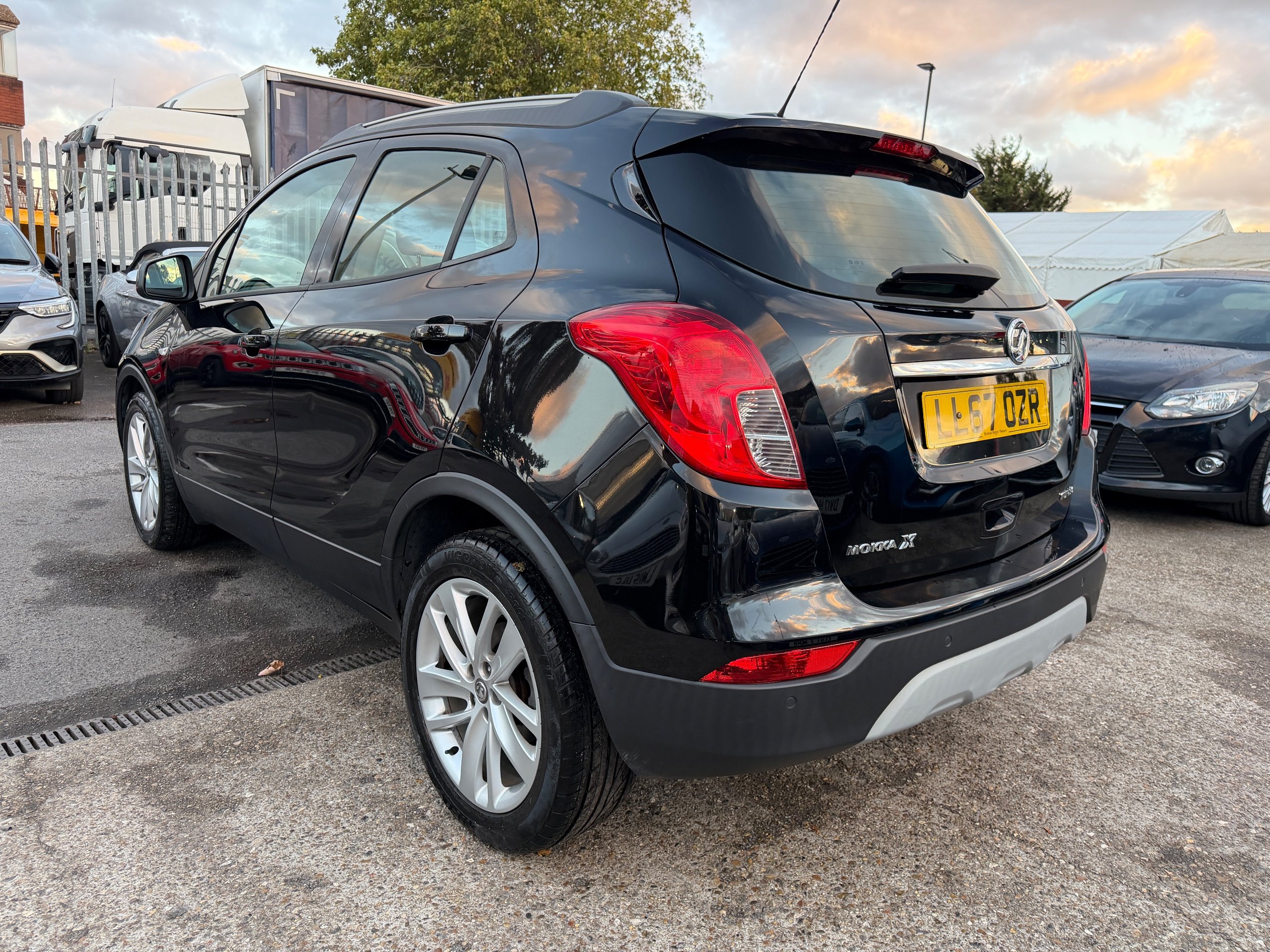 2017 Vauxhall Mokka X thumbnail 8
