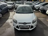 2013 Ford Focus thumbnail 4