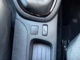 2017 Renault Clio thumbnail 27